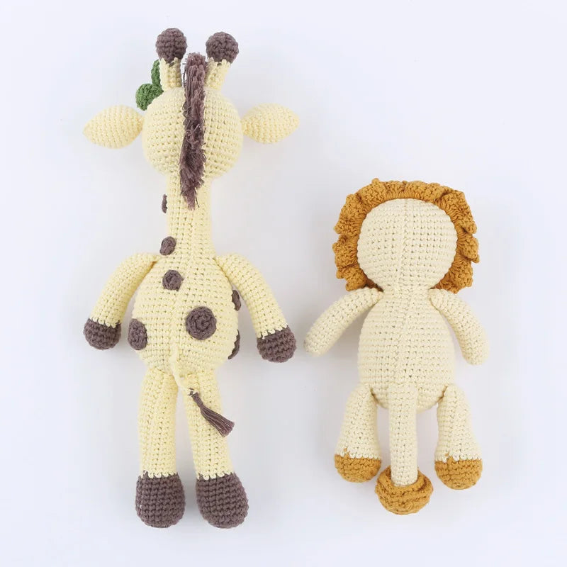 Safari Baby Giraffe & Lion